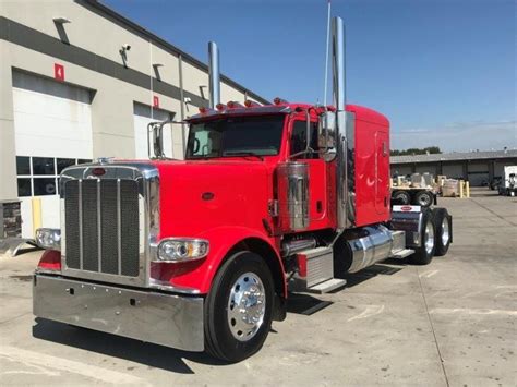 5 Alum, PS, AC, dual stainless air cleaners, dual stacks, 63" stand-up sleeper single bunk, original truck in need of repainting, DALLAS, TX. . Peterbilt dallas